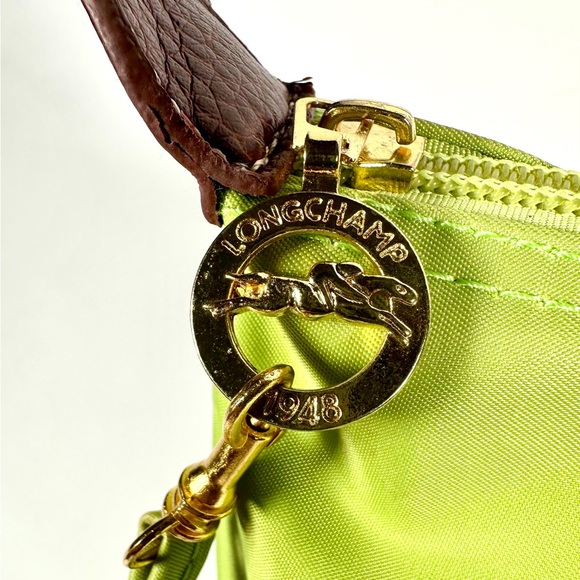 Longchamp Amenity/ Toiletry Bag - Picture 4 of 6